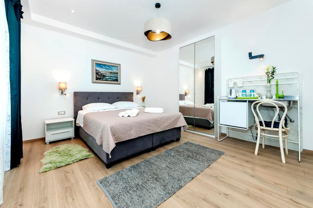 Apartments El Corsaro 로비니 외부 사진