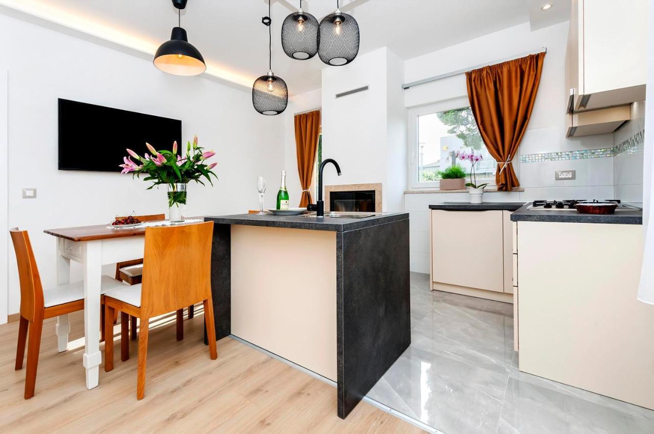 Apartments El Corsaro 로비니 외부 사진