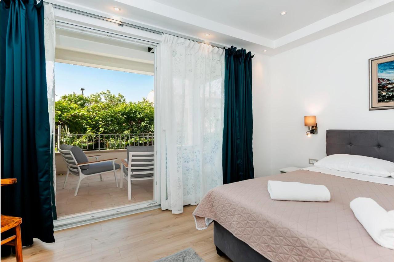 Apartments El Corsaro 로비니 외부 사진