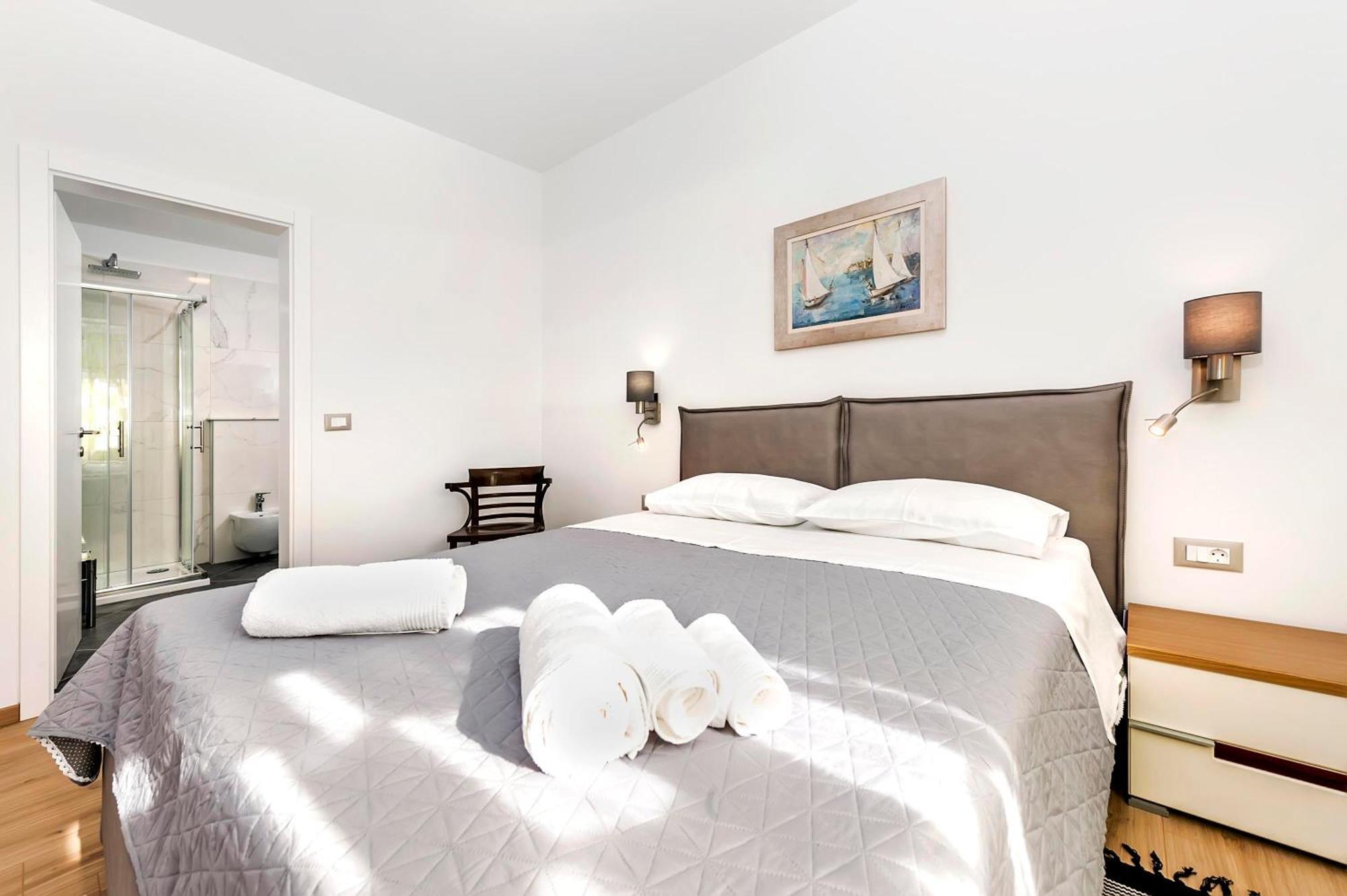 Apartments El Corsaro 로비니 객실 사진