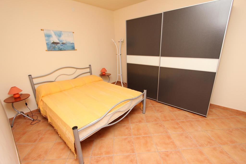 Apartments El Corsaro 로비니 객실 사진